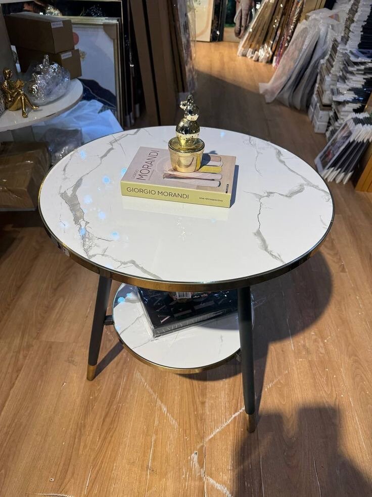 Table d'appoint marbre design