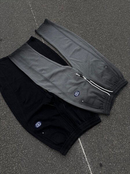 Pantalons de jogging bicolores