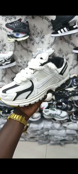 Baskets tendance sport homme