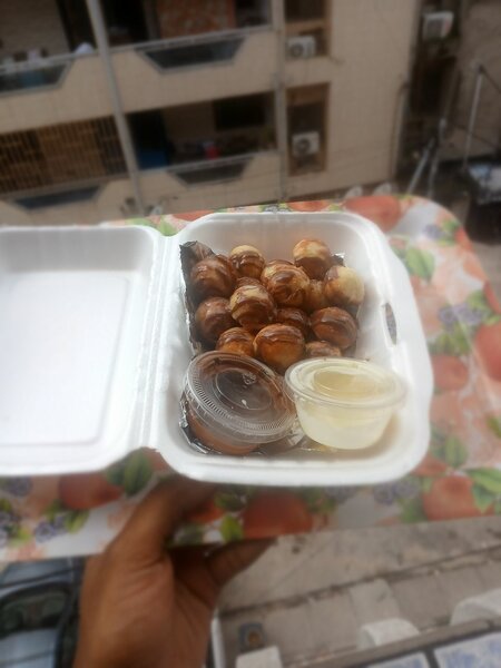 Coffret de Petits Gâteaux Savoureux