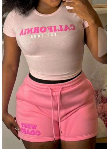 Ensemble sportif rose