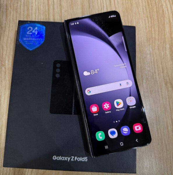 Samsung Galaxy Z Fold5