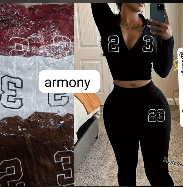 Robe à imprimé floral rouge