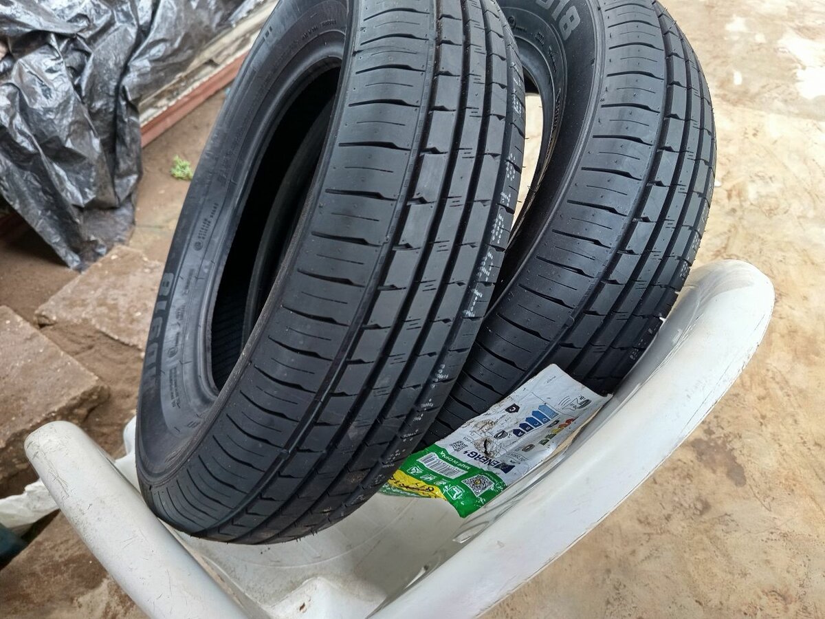 Pneus Kapsen 165/70 R14 HLD9