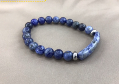 Табигый таштан жасалган билерик