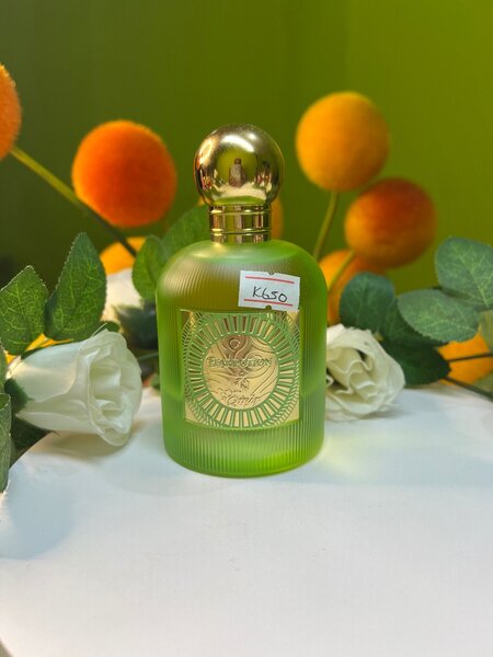 Arabic perfume pear posion
