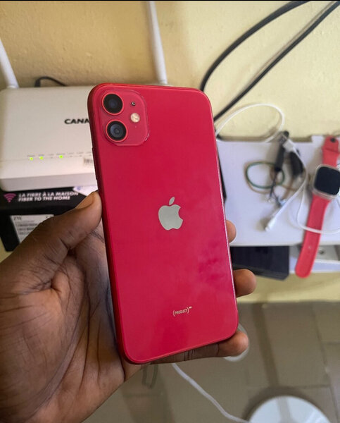 Smartphone Apple rouge