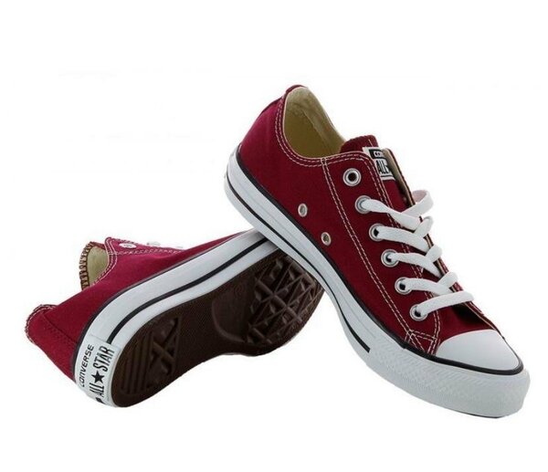 Baskets basses en toile classiques