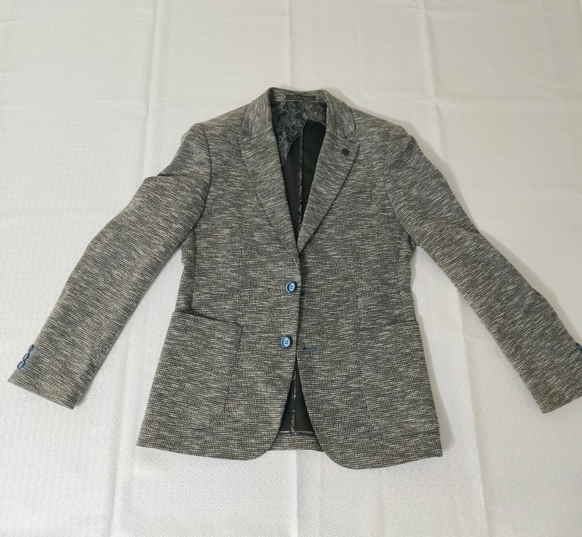 Пиджак в отличном состоянии