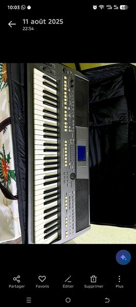 Synthétiseur Yamaha S670