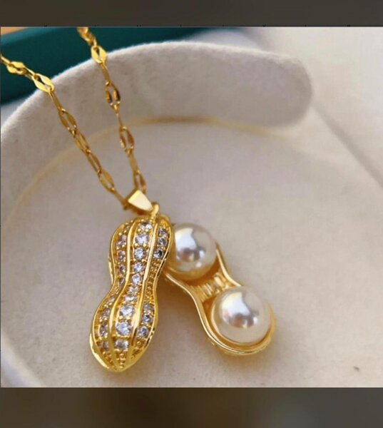 Elegant Gold Peanut Necklace