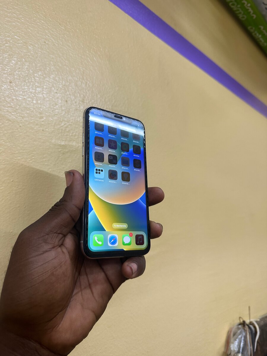 iPhone X Argent 64 Go