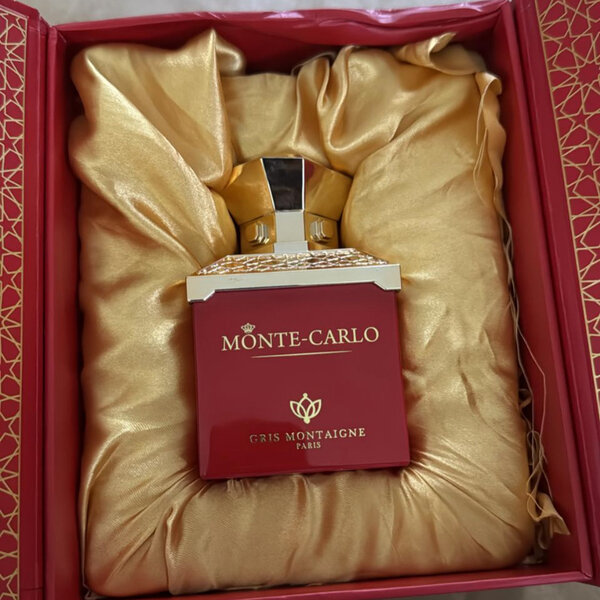 Monte-Carlo Gris Montaigne Par