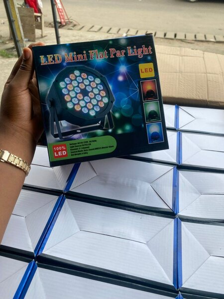 Projecteur LED Mini Flat Par