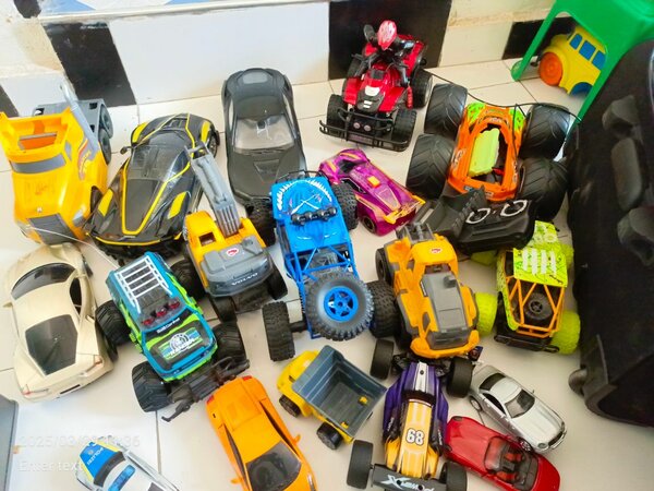 Kids toy cars