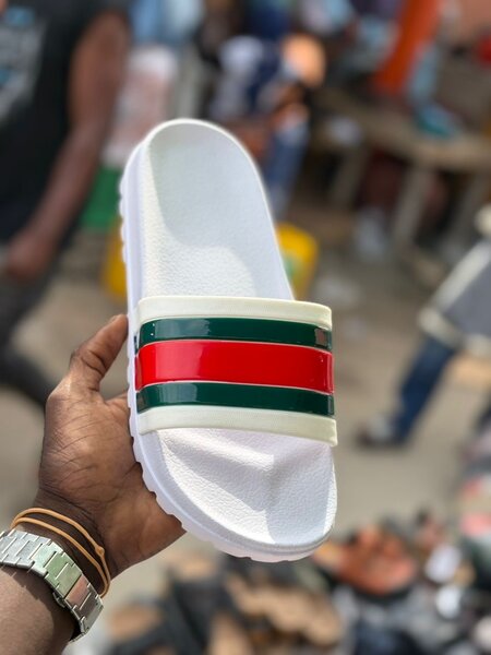 Sandale de plage élégante