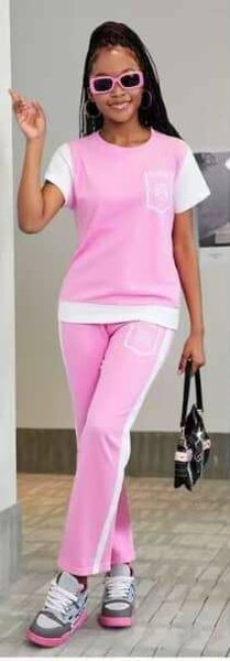 Ensemble de jogging rose femme