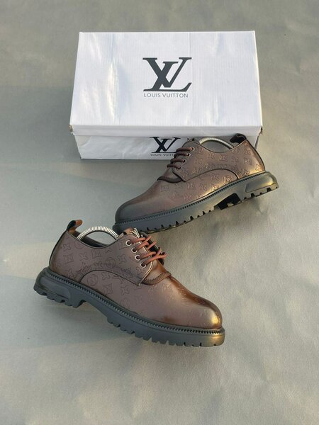 Chaussures homme en cuir Louis Vuitton