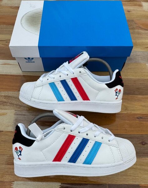 Baskets Adidas Tricolores