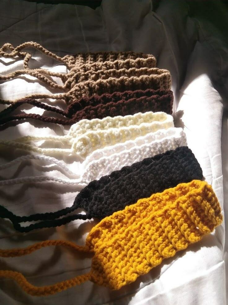 Bandeaux en crochet colorés