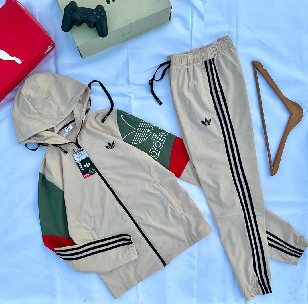 Ensemble de survêtement sportif