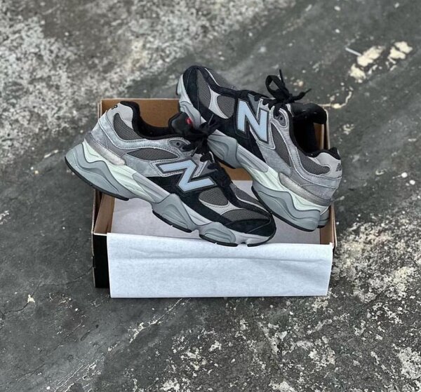 Baskets New Balance Grises