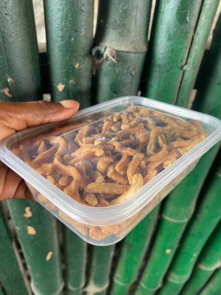 Snacks croustillants épicés