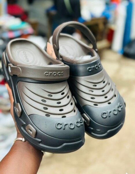 Sabots confortables unisexes