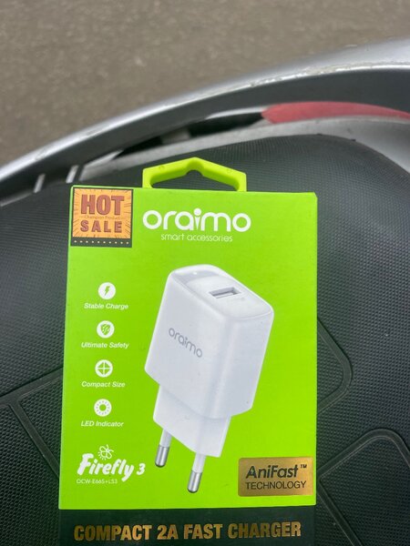 Chargeur Rapide 2A Compact Oraimo