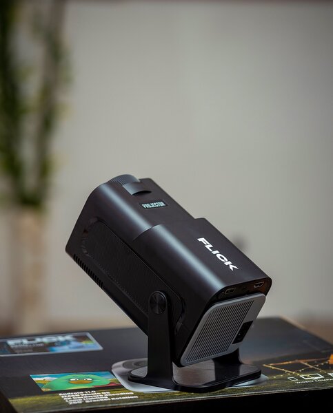 Flick Pro 4K Projector