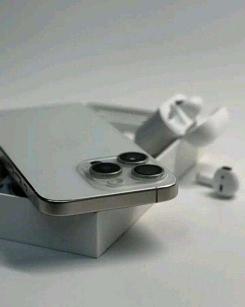 iPhone Pro Argent Neuf