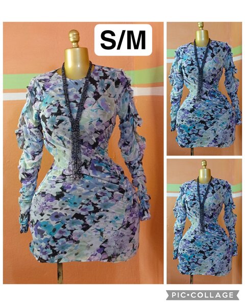 Robe moulante imprimée fleurs