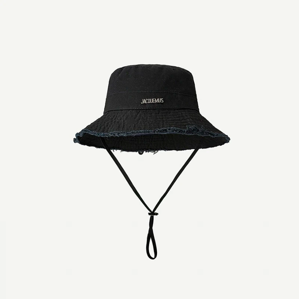 Chapeau bob noir avec cordon