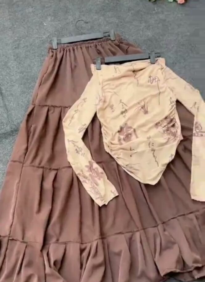 Jupes longue élégante et hauts