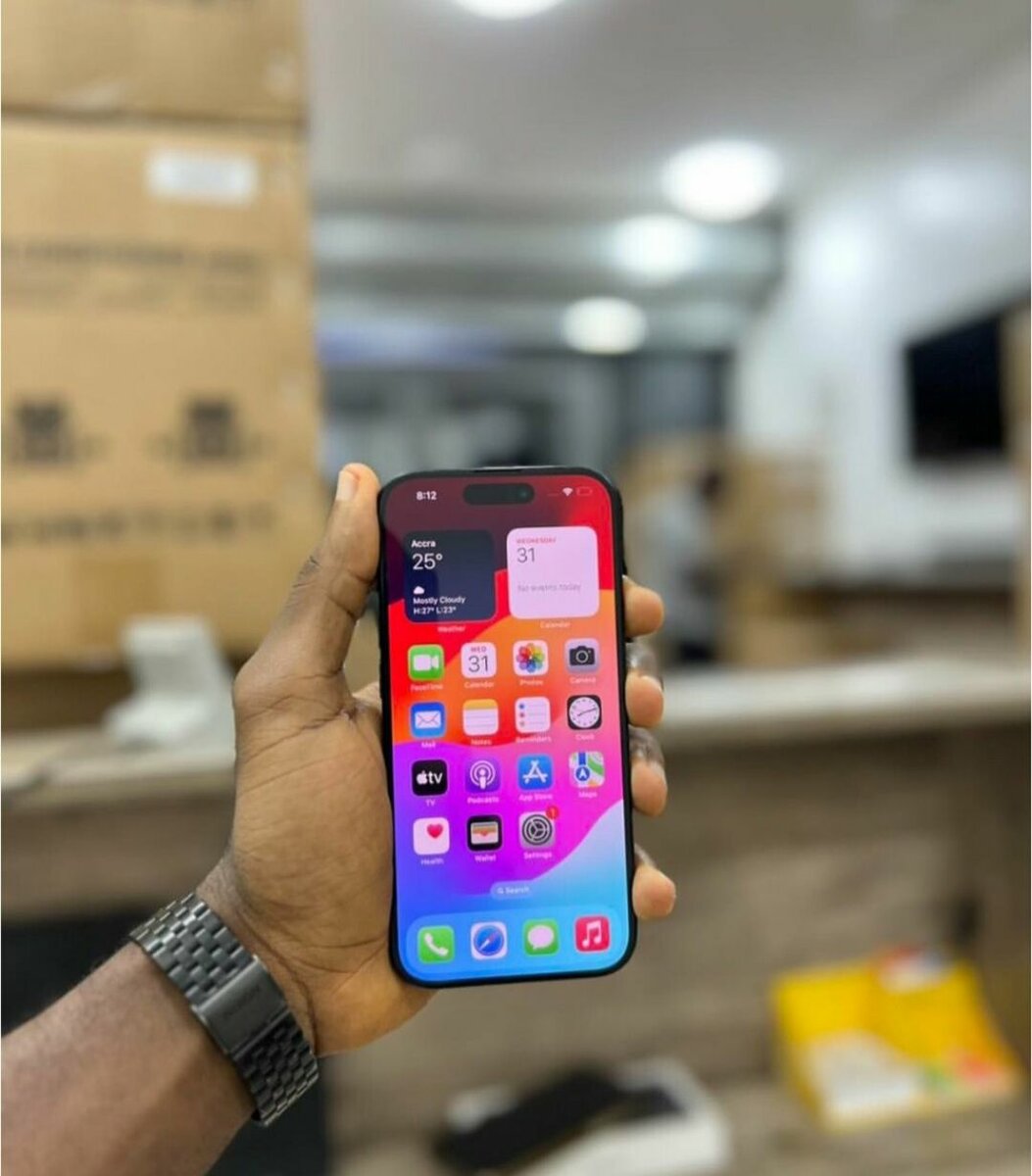 IPhone 15 pro 256gig eSIM Unlocked