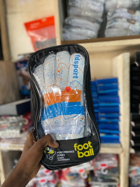 Gants de gardien de football performants