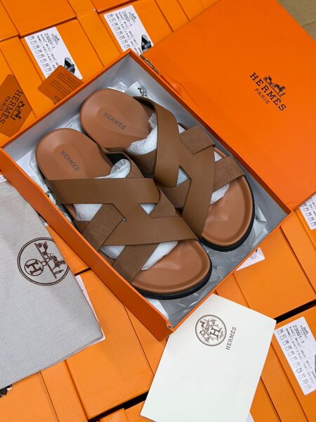 Sandales en cuir élégantes