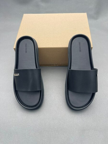 Sandales Noires ZARA