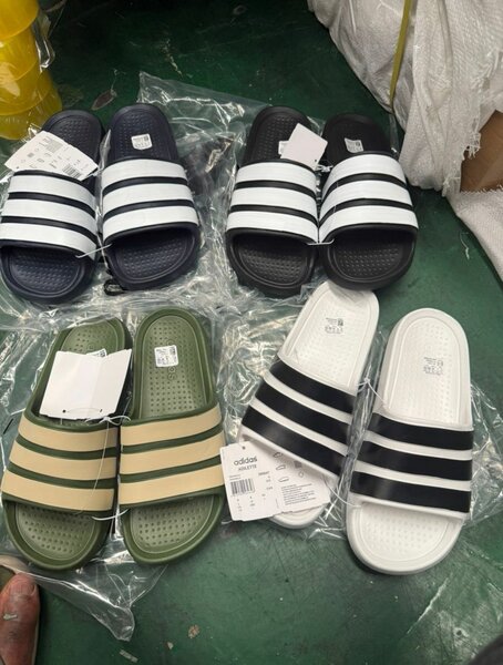 Adidas Claquettes Confort