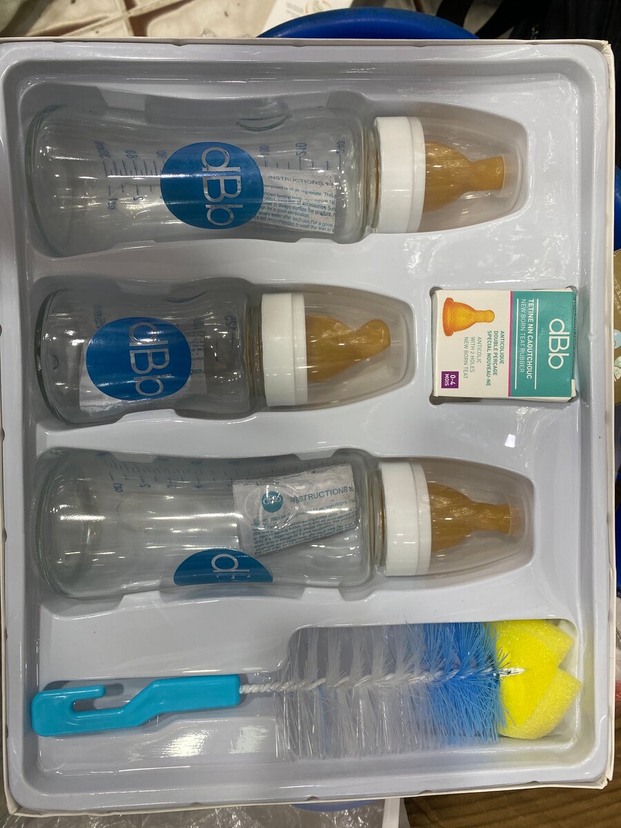 Boite en verre et caoutchou