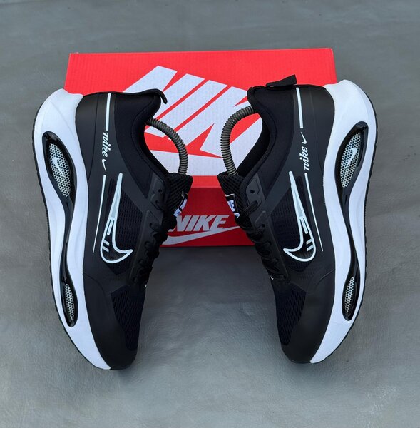 Baskets Nike Air Max noire