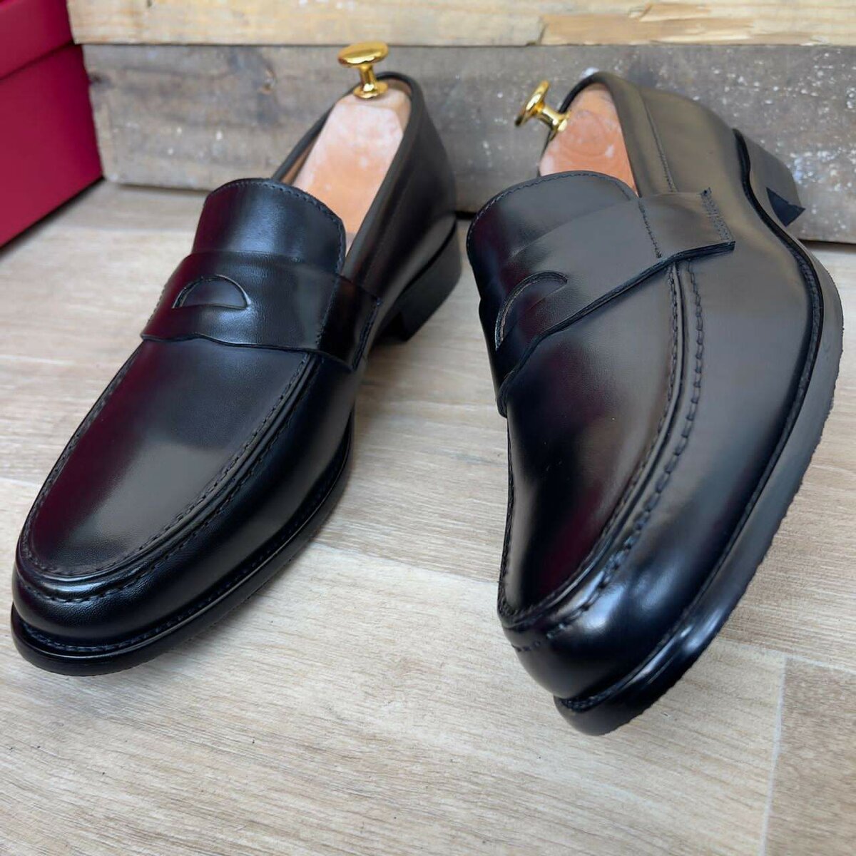 Chaussures en cuir pour hommes élégantes