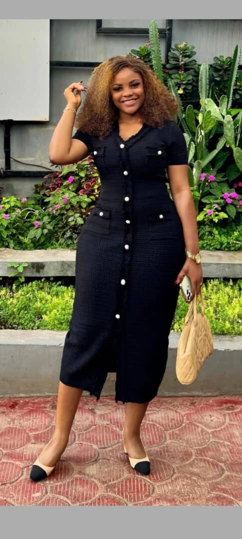 Robe Boutonnée Élegante Femme