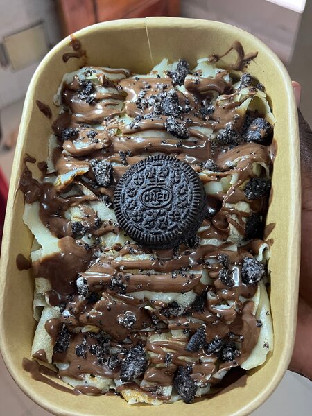 Crêpes roulée Oreo chocolat