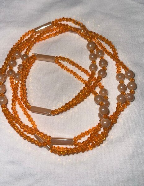 Baya perles orange élégant