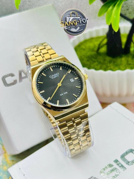 Montre Casio Élégante