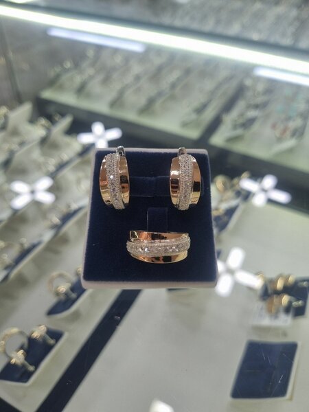 Комплект серебрянного украшения