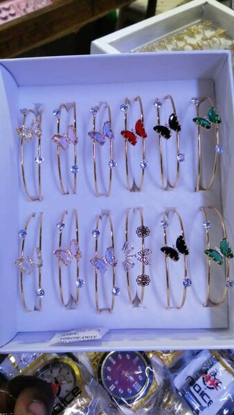 Bracelets Papillon Élégants