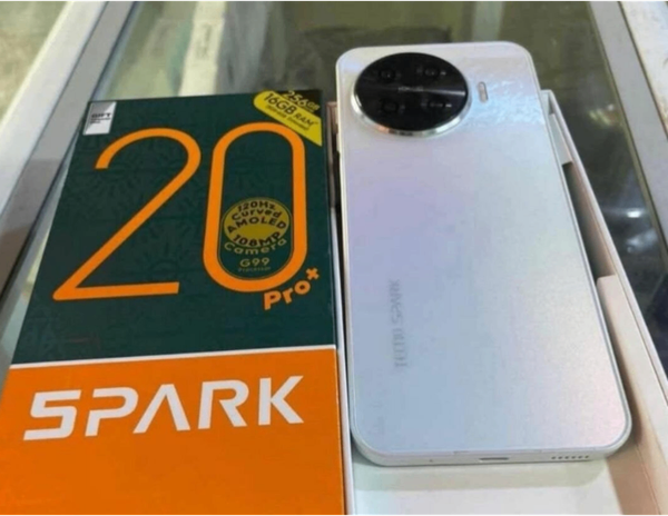 Smartphone TECNO Spark 20 Pro+