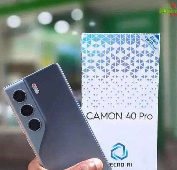 TECNO Camon 40 Pro